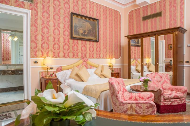 Hotel Bristol Palace - Genel