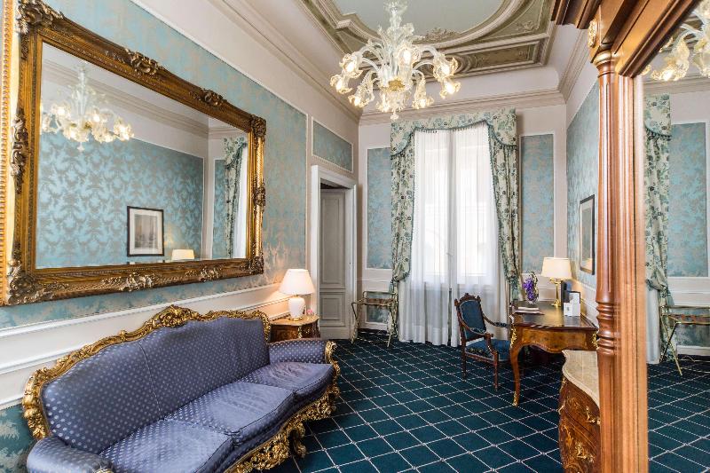 Hotel Bristol Palace - Oda