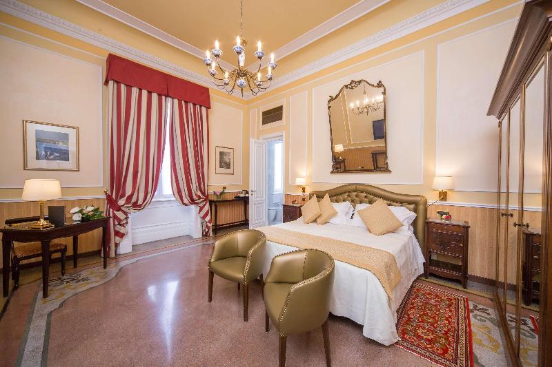 Hotel Bristol Palace - Oda