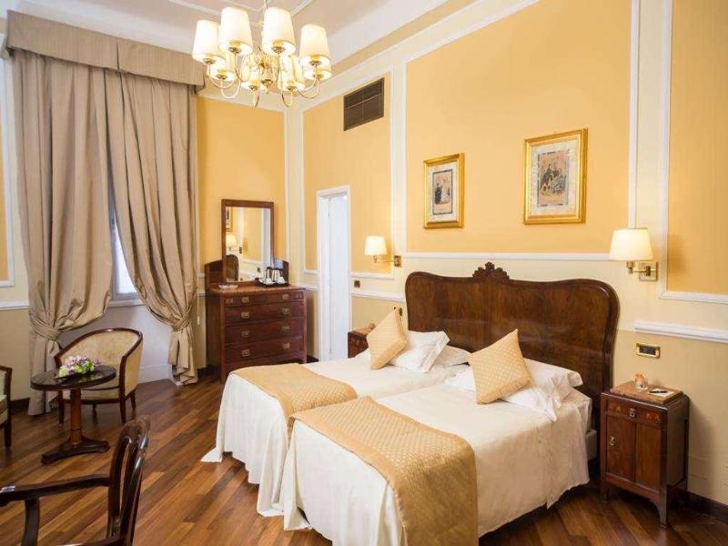 Hotel Bristol Palace - Oda