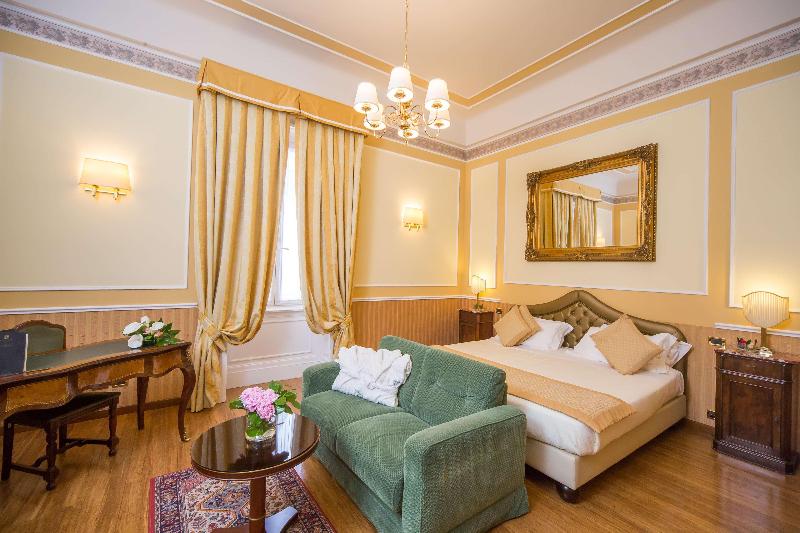 Hotel Bristol Palace - Oda