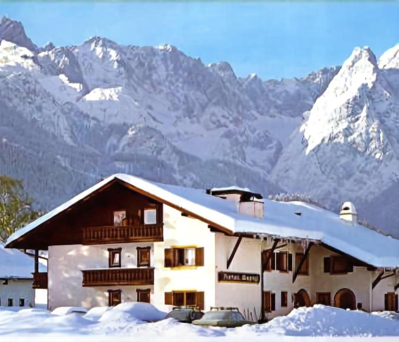 Garni Brunnthaler - Genel
