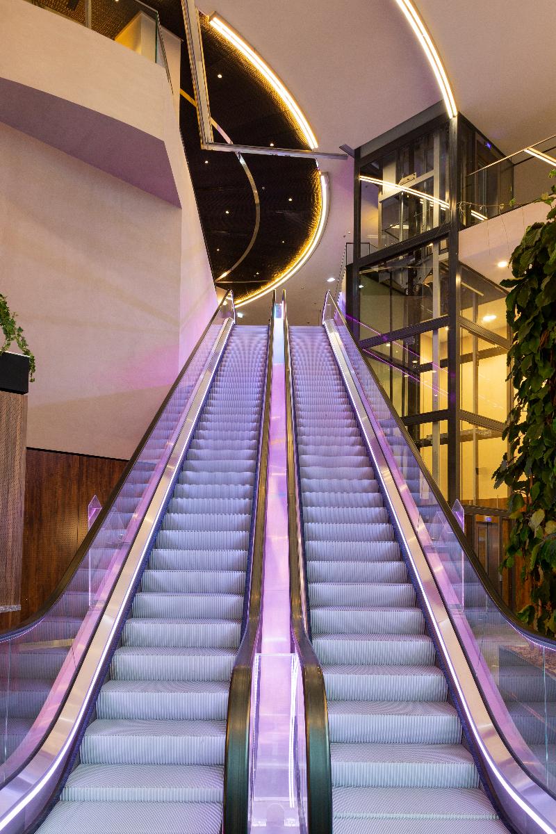 PULLMAN PARIS MONTPARNASSE - Lobi