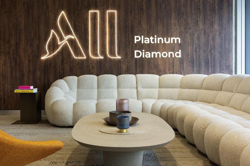PULLMAN PARIS MONTPARNASSE - Lobi