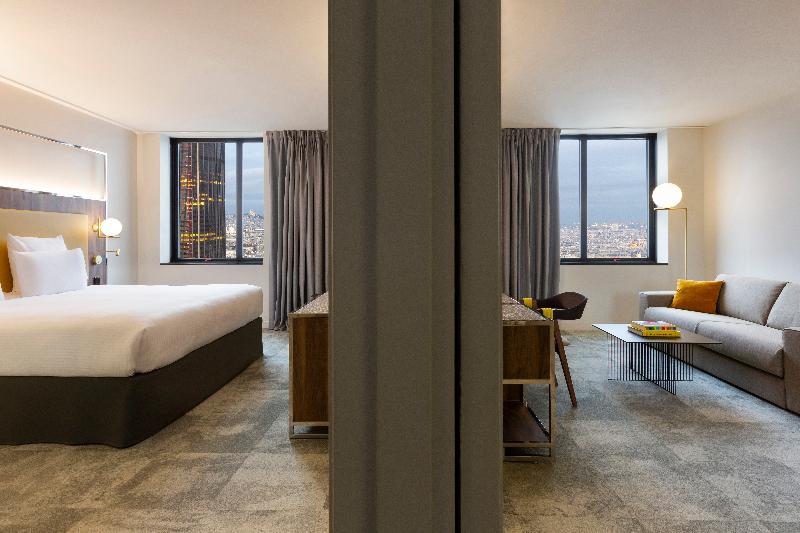 PULLMAN PARIS MONTPARNASSE - Oda