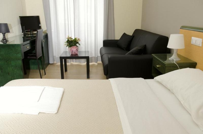 Hotel Meublè Suisse - Genel