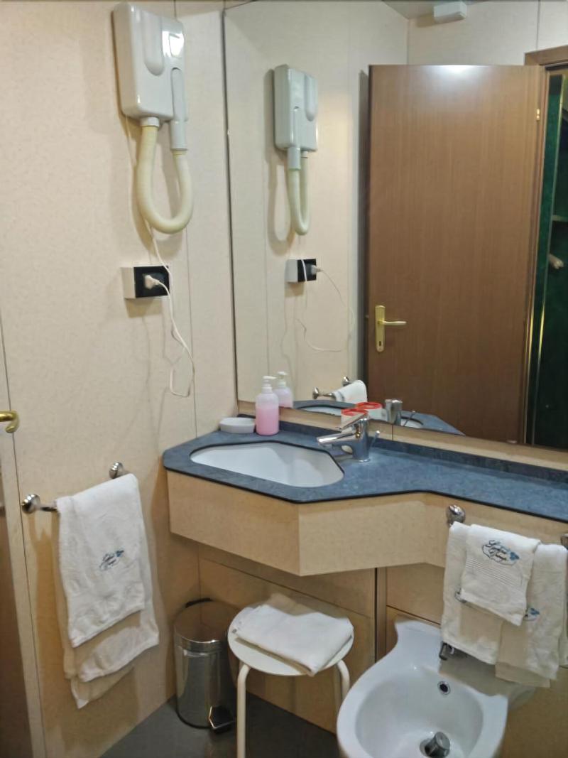 Hotel Meublè Suisse - Oda