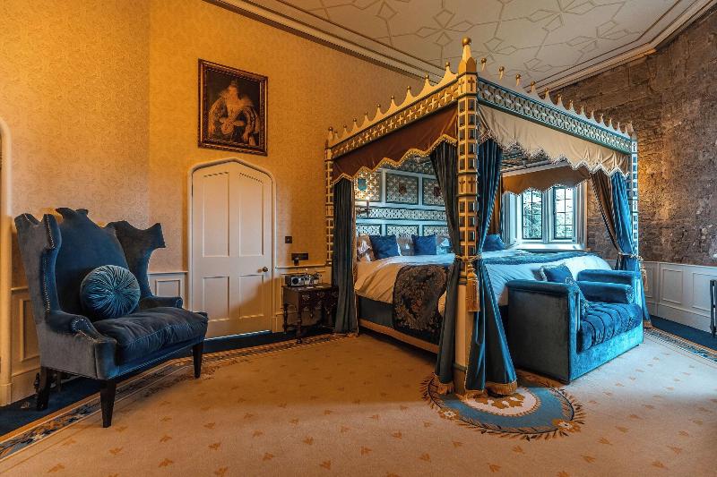 Thornbury Castle - Oda