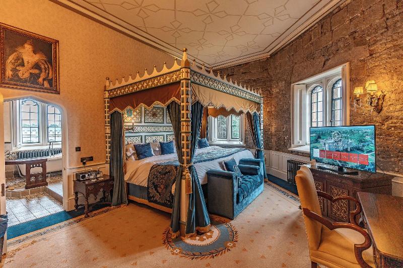 Thornbury Castle - Oda
