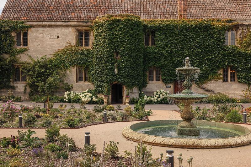 Thornbury Castle - Teras