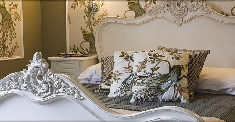 Falcon - Oda