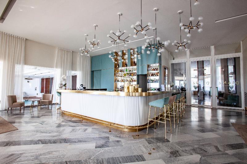 Diana Grand Hotel - Bar