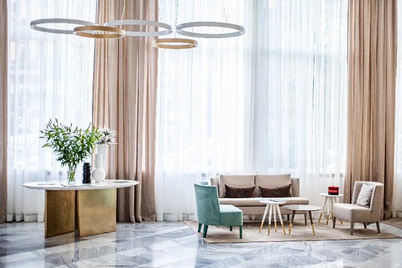 Diana Grand Hotel - Lobi