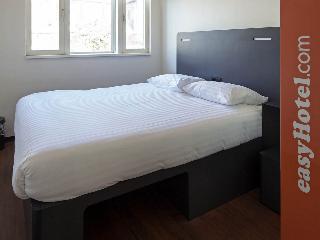 easyHotel The Hague City Centre fotoÄŸrafÄ±