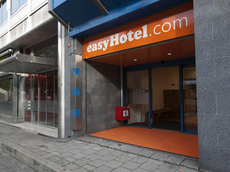 easyHotel Rotterdam City Centre - Genel