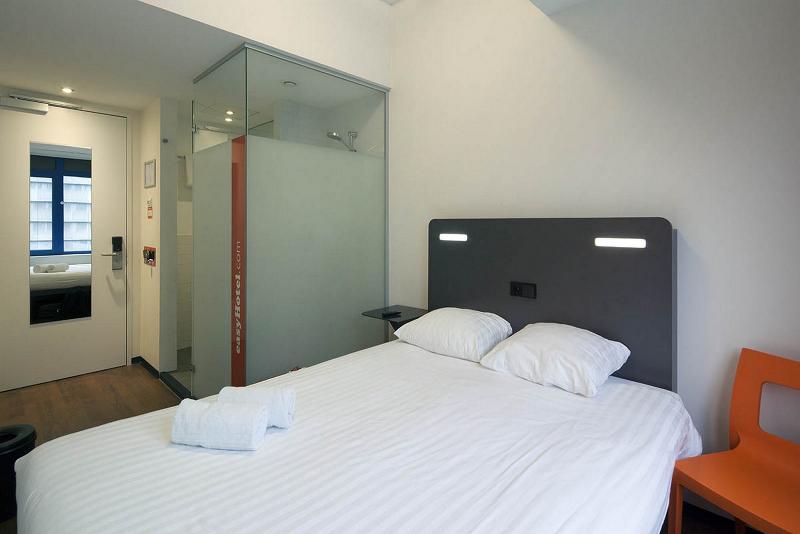 easyHotel Rotterdam City Centre - Oda