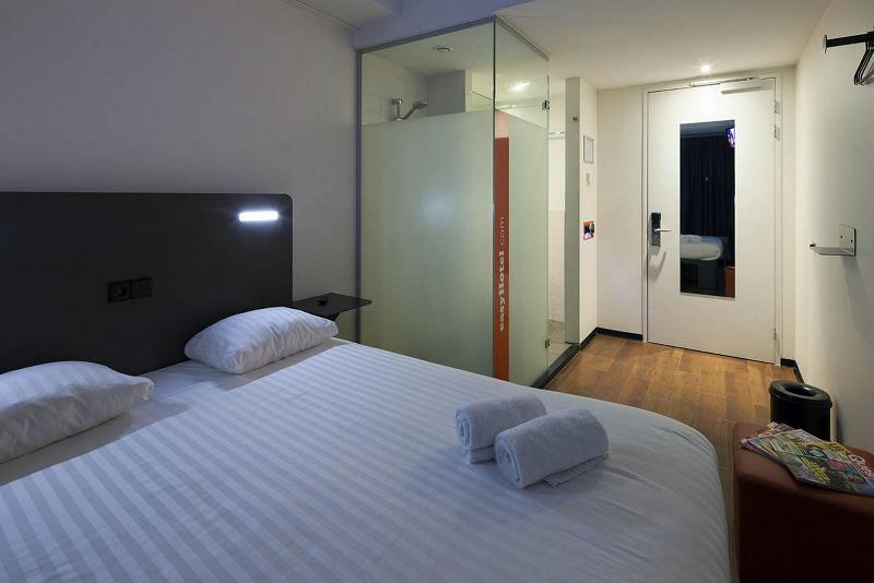 easyHotel Rotterdam City Centre - Oda