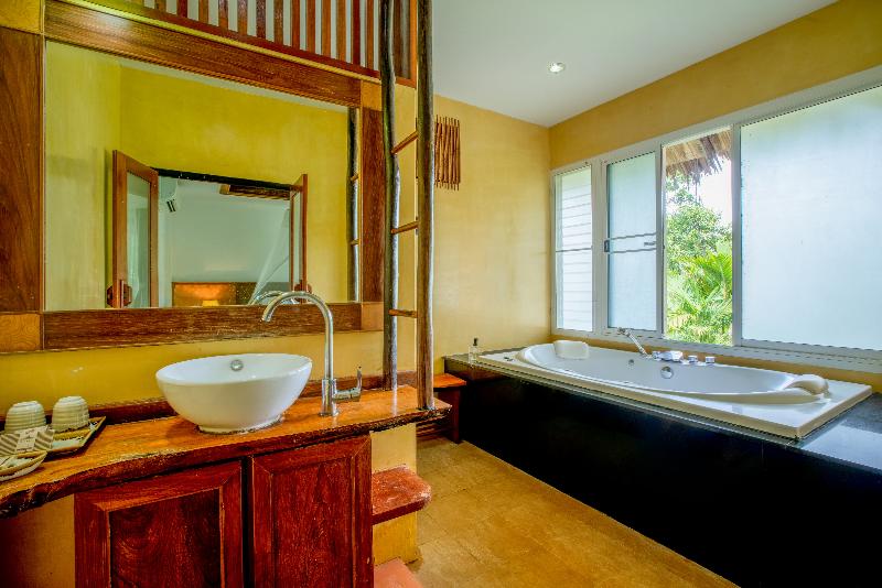Ban Sainai Resort- SHA Extra Plus - Oda