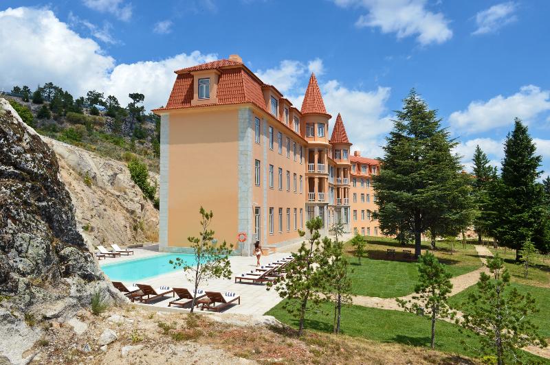 PESTANA POUSADA SERRA DA ESTRELA - Havuz