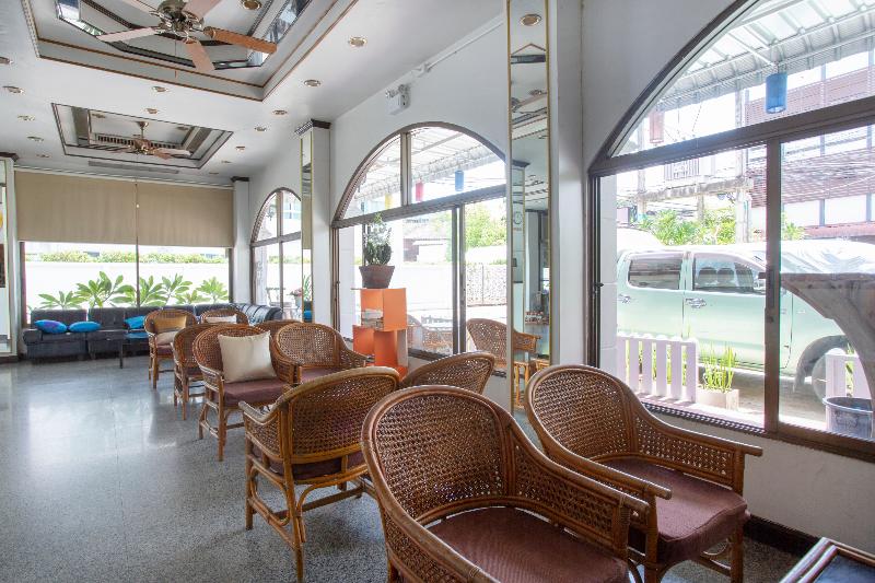 OYO 1096 Winner Inn Hotel - Lobi
