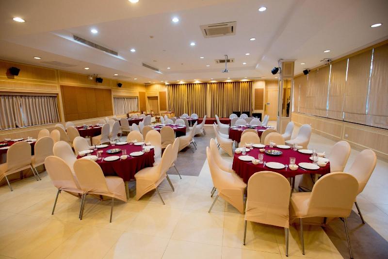 Phanomrungpuri Hotel   Buriram - Toplantı