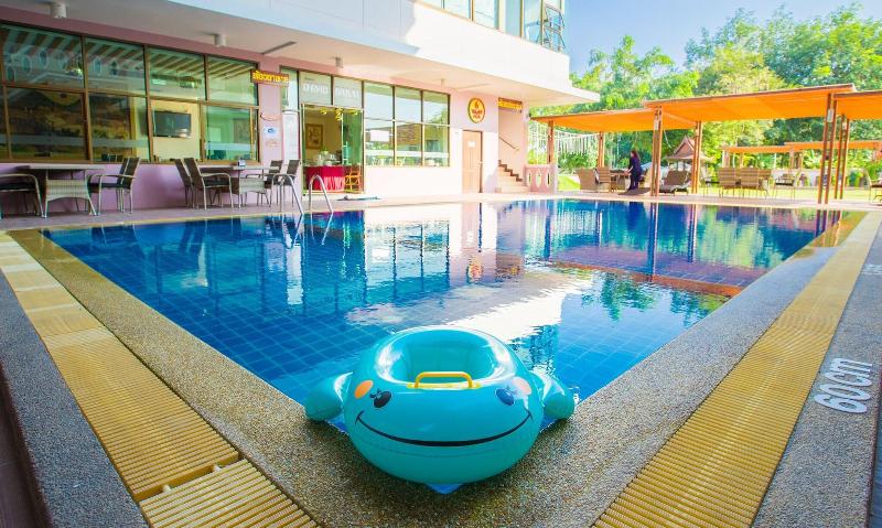 Phanomrungpuri Hotel   Buriram - Havuz