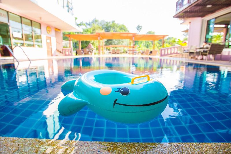 Phanomrungpuri Hotel   Buriram - Havuz