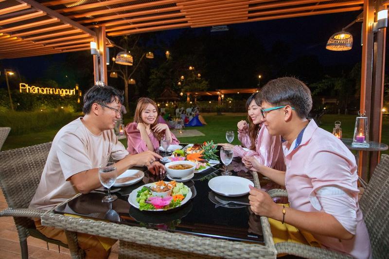 Phanomrungpuri Hotel   Buriram - Restoran