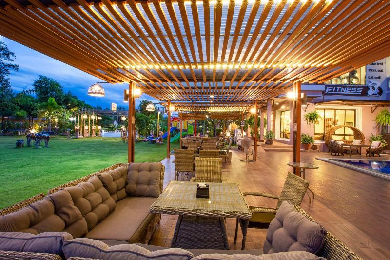 Phanomrungpuri Hotel   Buriram - Restoran