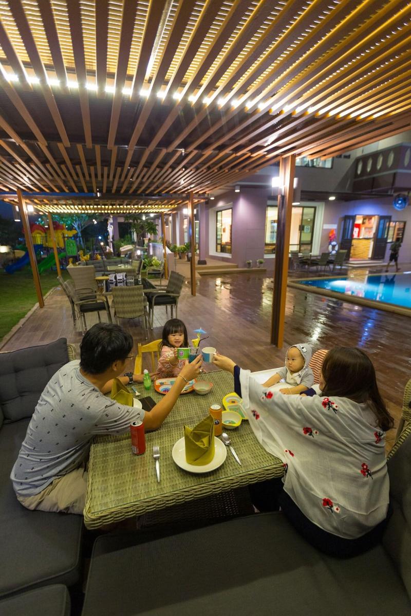 Phanomrungpuri Hotel   Buriram - Restoran