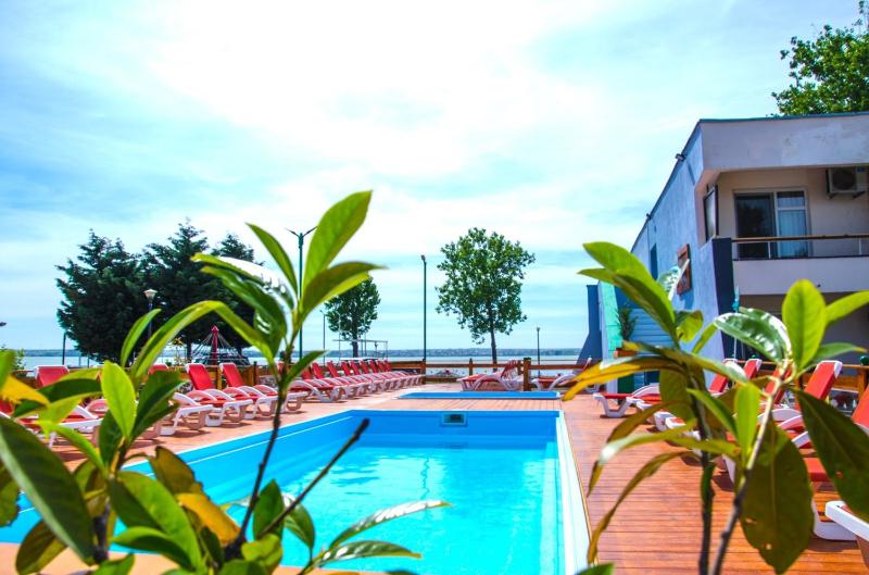 Voila Mamaia - Oda