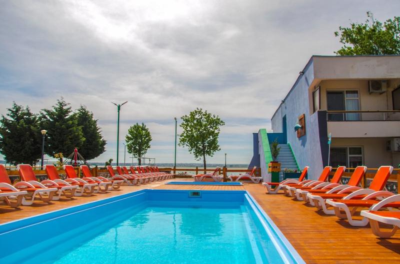 Voila Mamaia - Oda