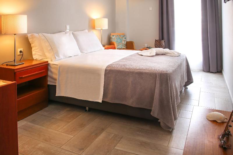 Chryssi Akti Sure Hotel Collection by Best Western - Oda