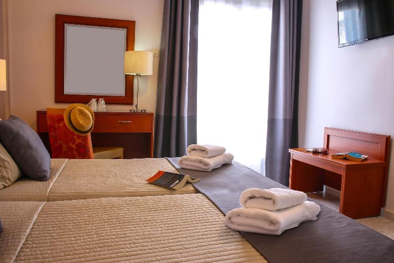 Chryssi Akti Sure Hotel Collection by Best Western - Oda