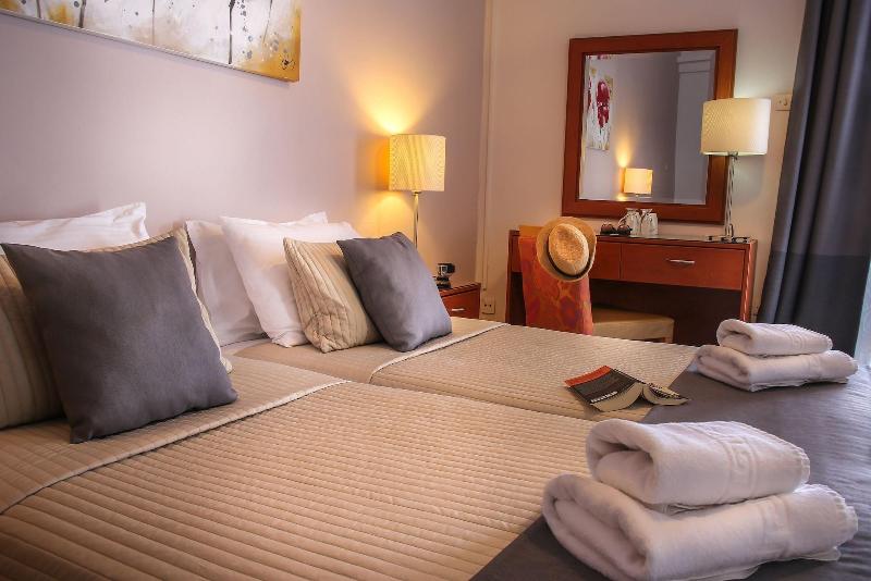 Chryssi Akti Sure Hotel Collection by Best Western - Oda