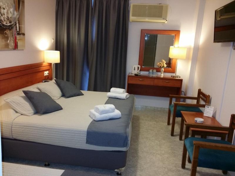 Chryssi Akti Sure Hotel Collection by Best Western - Oda
