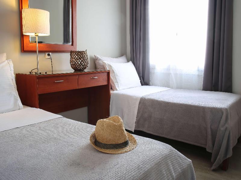 Chryssi Akti Sure Hotel Collection by Best Western - Oda