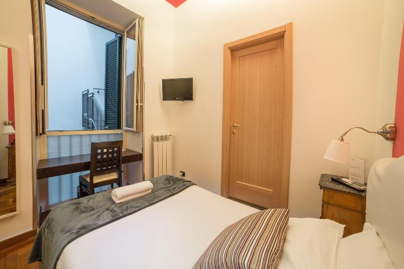Bed & Breakfast Chiaia 32 - Oda