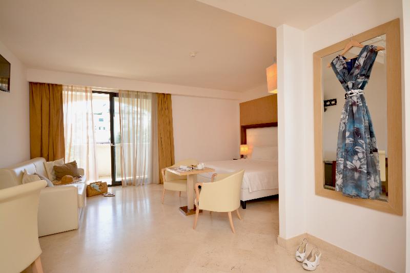 Vittoria Resort Pool & SPA - Oda