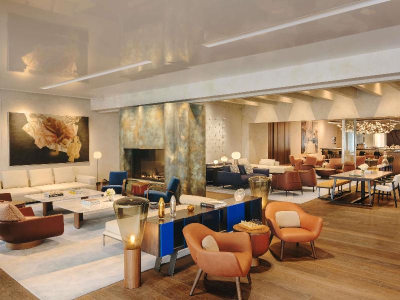 Fairmont Golden Prague - Genel