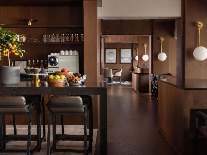 Fairmont Golden Prague - Genel