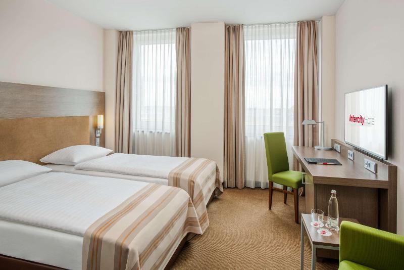 IntercityHotel Hannover - Oda