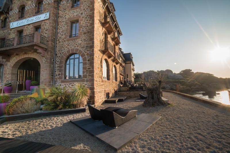 Castel Beau Site - Genel
