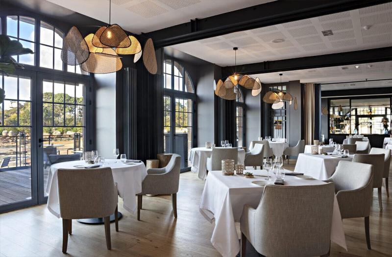 Castel Beau Site - Restoran
