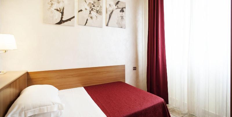 Astor Torino - Oda