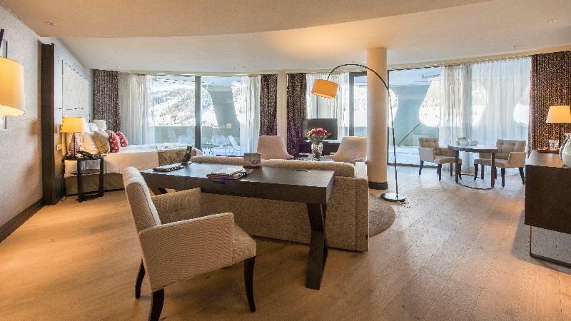 AlpenGold Hotel - Oda