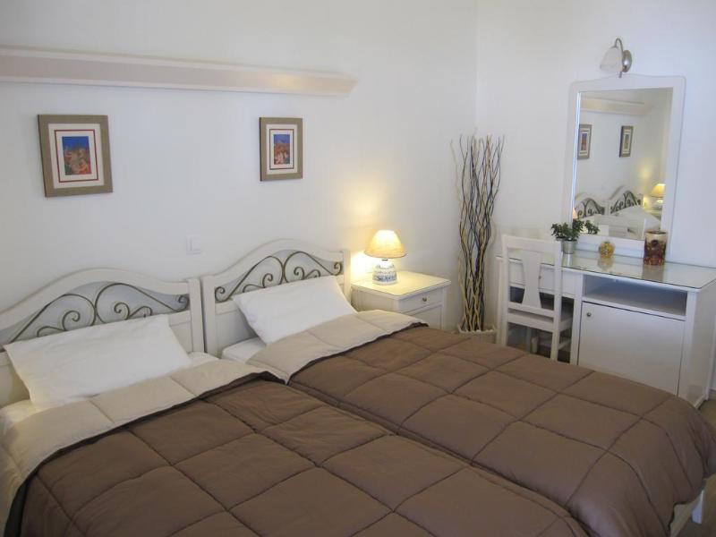 Perigiali Hotel Studios & Apartments - Genel