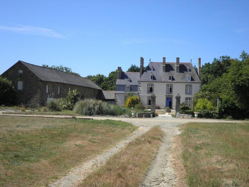 Chateau De Launayblot - Genel