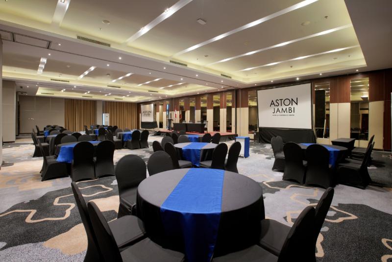 Aston Jambi Hotel & Conference Center - Toplantı