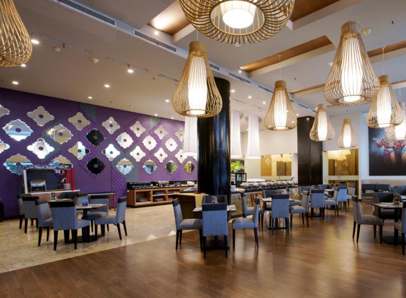 Aston Jambi Hotel & Conference Center - Restoran
